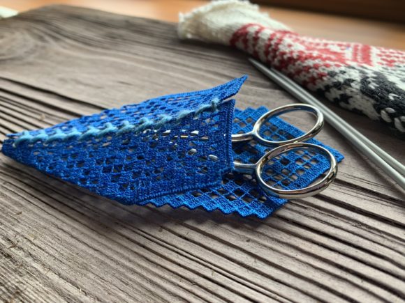 Reviewing the Scissor Case Embroidery Design